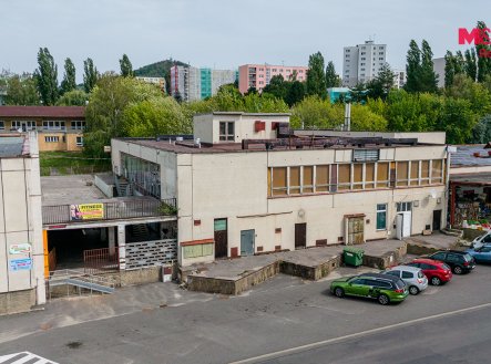 Prodej obchodní prostory, 1 600 m²
