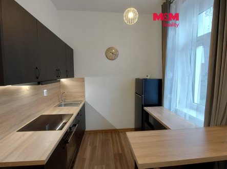Pronájem bytu, 2+kk, 33 m²