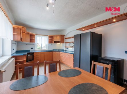 Prodej domu/vily, 210 m²