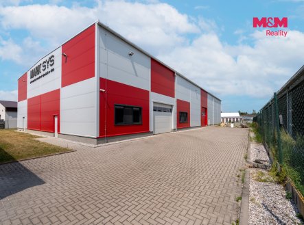 Pronájem skladu, 992 m²