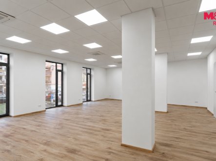 Prodej kanceláře, 139 m²
