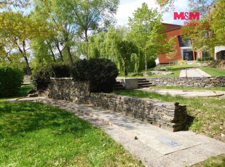 Prodej obchodní prostory, 1 076 m²