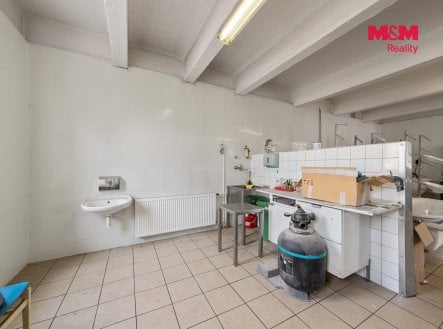 Prodej výrobní prostory, 1 250 m²
