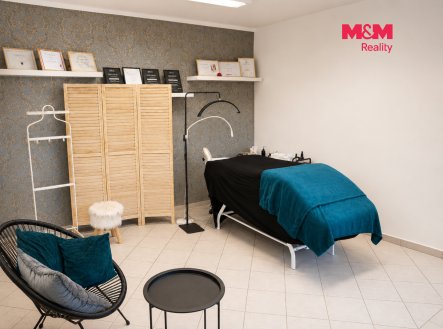 Pronájem obchodní prostory, 146 m²