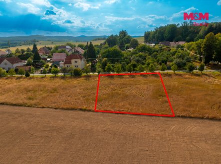 Prodej pozemku pro bydlení, 1 090 m²