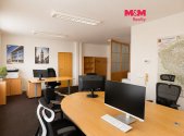 Pronájem obchodní prostory, 56 m²
