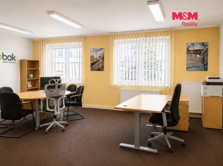 Pronájem obchodní prostory, 56 m²