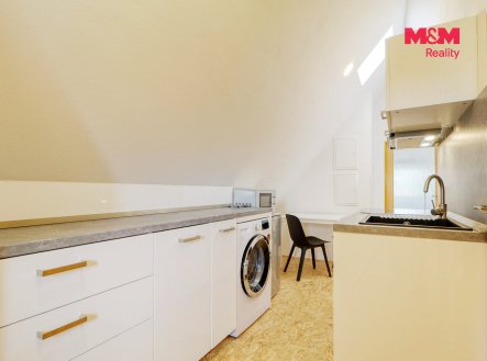 Pronájem bytu, 2+kk, 72 m²