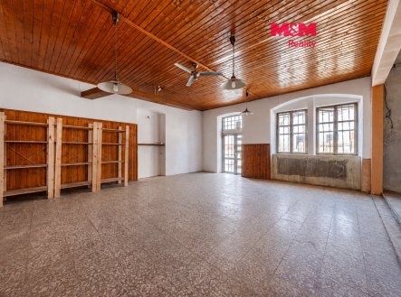 Prodej obchodní prostory, 207 m²