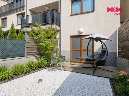 Prodej bytu, 2+kk, 64 m²