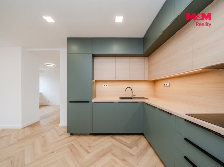 Prodej bytu, 4+kk, 80 m²