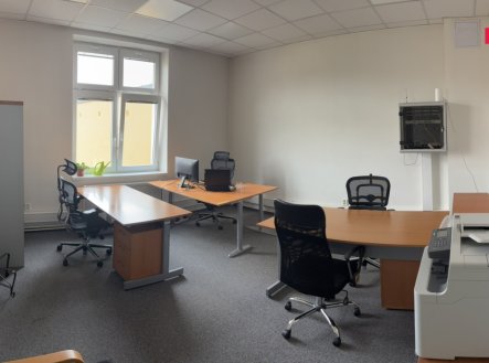 Pronájem kanceláře, 113 m²