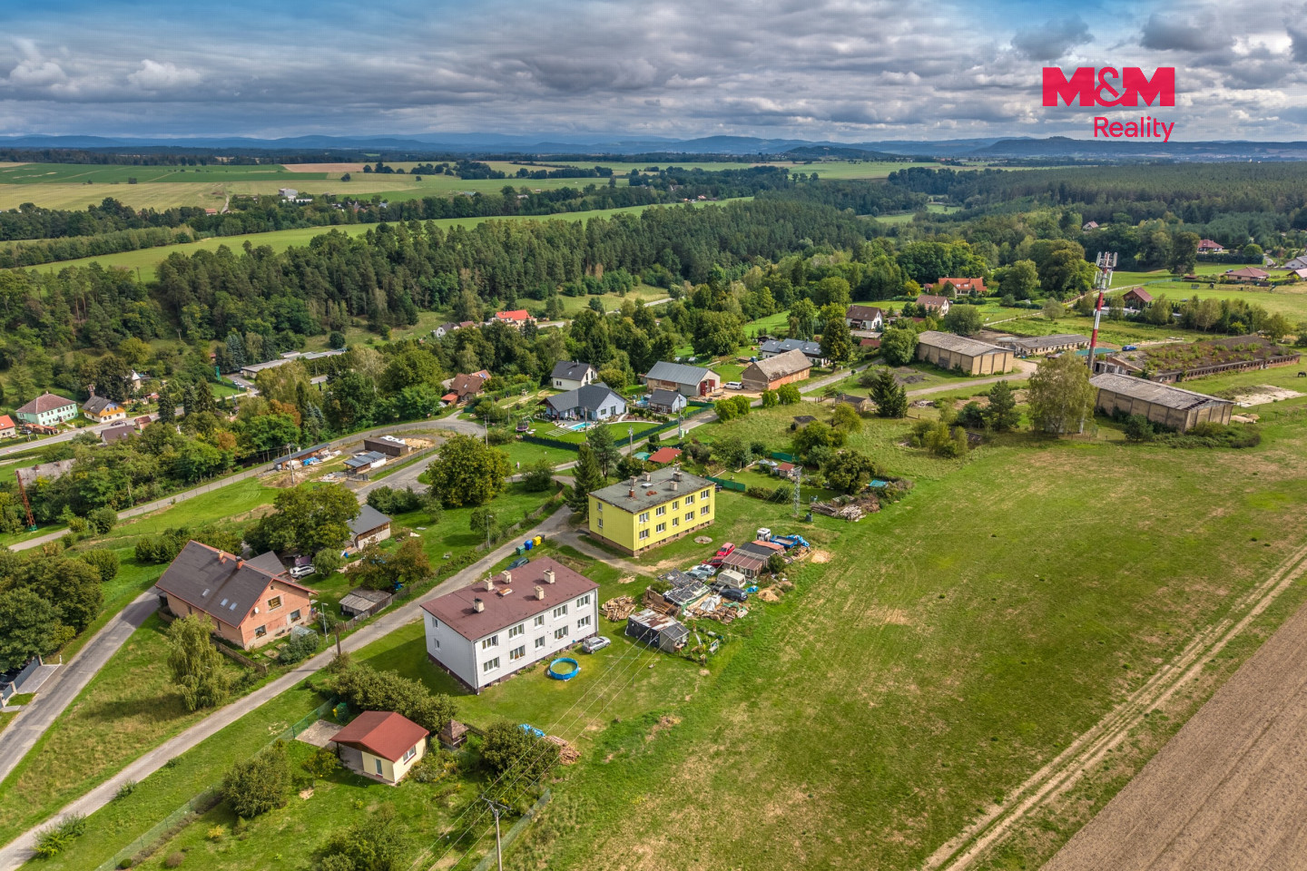 dům 