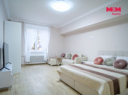 Pronájem bytu, 1+1, 40 m²