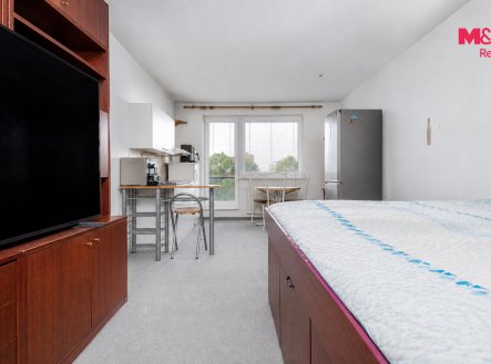 Pronájem bytu, 1+kk, 32 m²