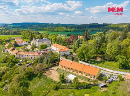 Pronájem bytu, 1+kk, 42 m²