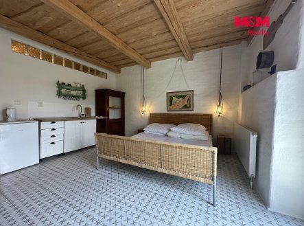 Pronájem bytu, 1+kk, 28 m²