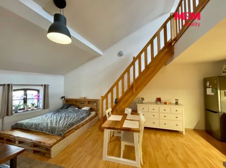 Pronájem bytu, 1+kk, 67 m²