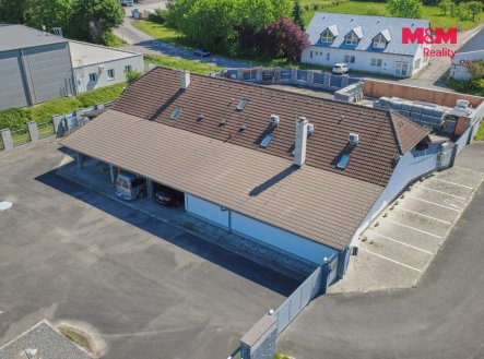 Pronájem obchodní prostory, 365 m²