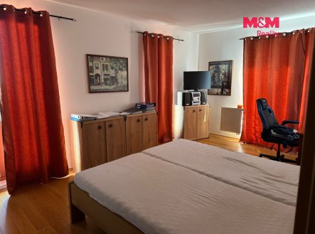 Pronájem bytu, 4+kk, 95 m²