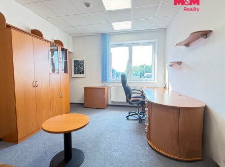 Pronájem kanceláře, 95 m²