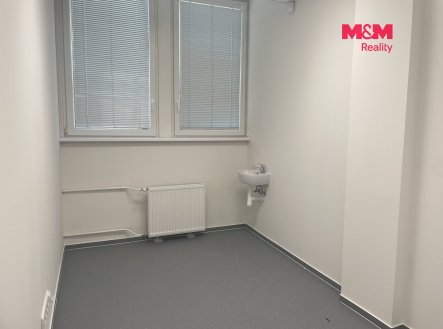 Pronájem obchodní prostory, 47 m²