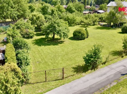 Prodej pozemku pro bydlení, 1 271 m²