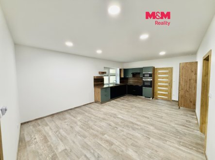 Pronájem domu/vily, 85 m²