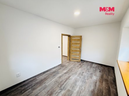 Pronájem domu/vily, 85 m²