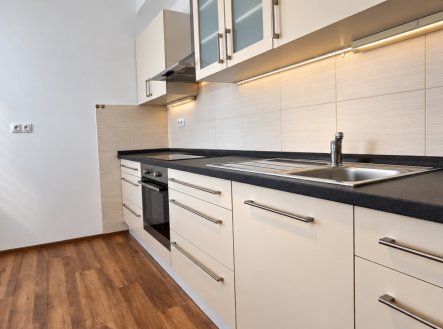 Pronájem bytu, 2+kk, 57 m²