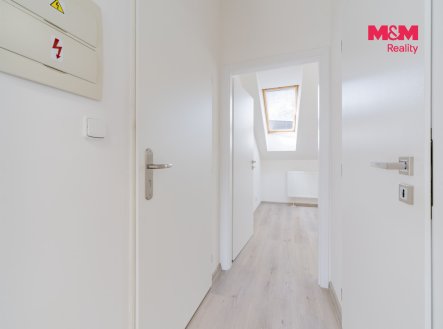 Pronájem bytu, 1+kk, 50 m²