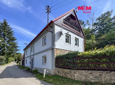 Budova | Prodej - dům/vila, 226 m²