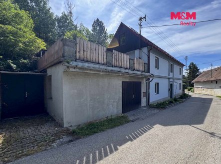 Budova | Prodej - dům/vila, 226 m²