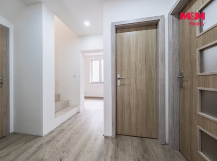 . | Prodej - dům/vila, 183 m²