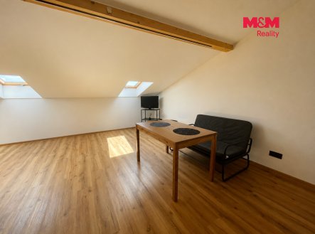 Pronájem bytu, 3+kk, 80 m²