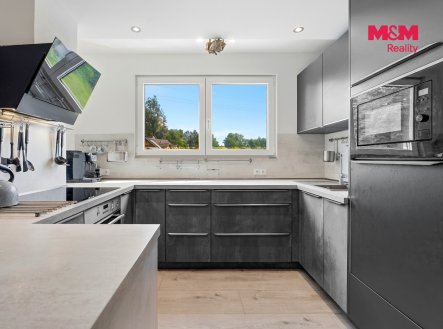 Pronájem bytu, 4+kk, 150 m²