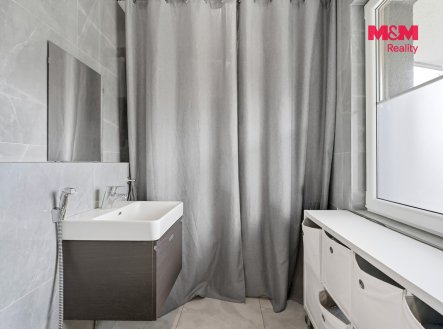 Pronájem bytu, 4+kk, 150 m²