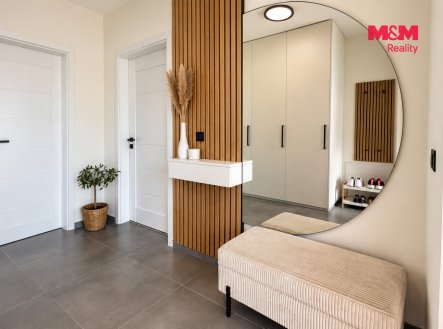 Pronájem bytu, 4+kk, 100 m²