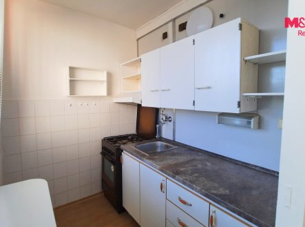 Pronájem bytu, 1+kk, 27 m²