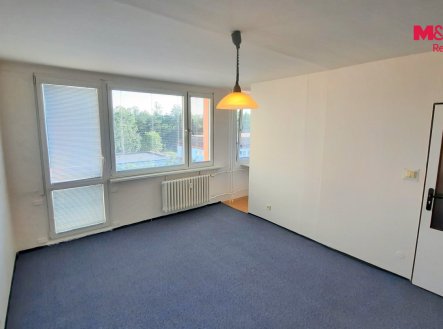 Pronájem bytu, 1+kk, 27 m²