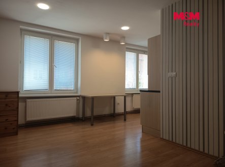 Pronájem bytu, 3+kk, 69 m²