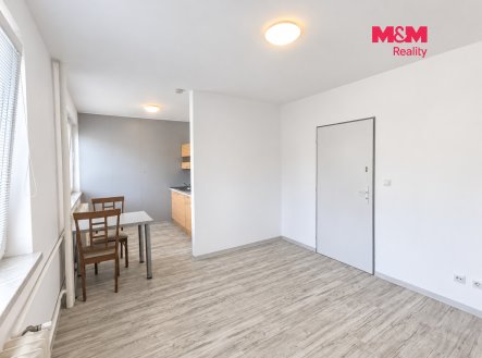Pronájem bytu, 1+kk, 32 m²