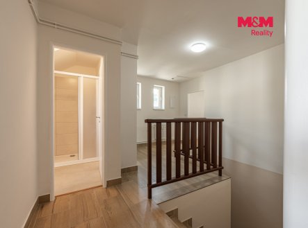 Pronájem bytu, 3+kk, 82 m²