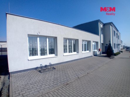 Pronájem obchodní prostory, 108 m²