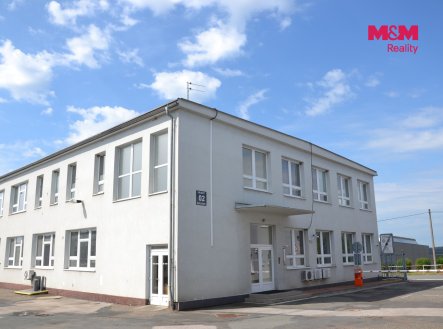 Pronájem obchodní prostory, 108 m²