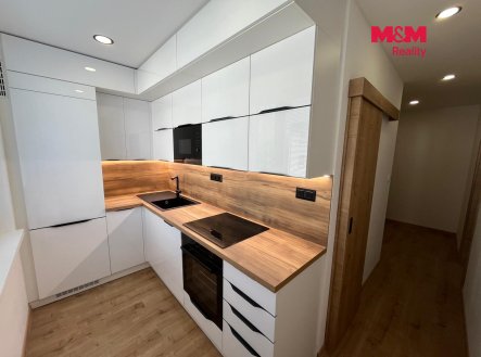 Pronájem bytu, 3+1, 67 m²