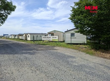 Pronájem pozemku pro komerční výstavbu, 1 610 m²