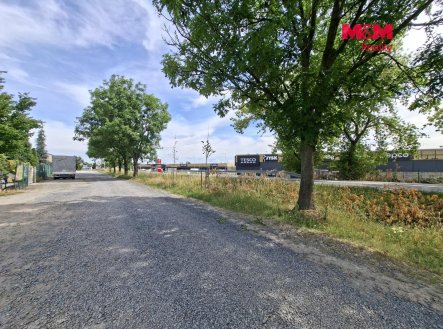 Pronájem pozemku pro komerční výstavbu, 1 610 m²
