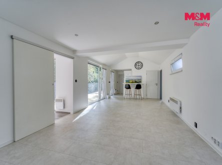 Pronájem bytu, 3+kk, 64 m²