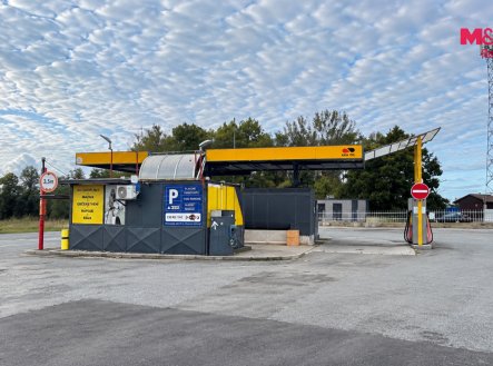 Prodej pozemku pro komerční výstavbu, 3 088 m²